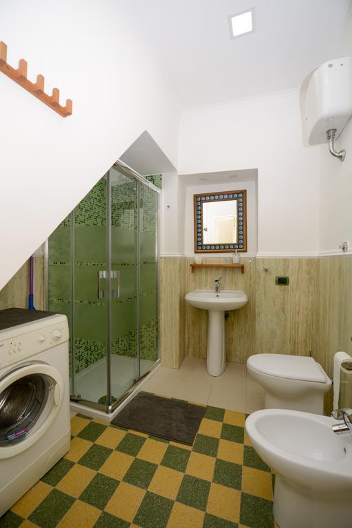 ナポリResidenza Santa Chiaraアパートメント エクステリア 写真