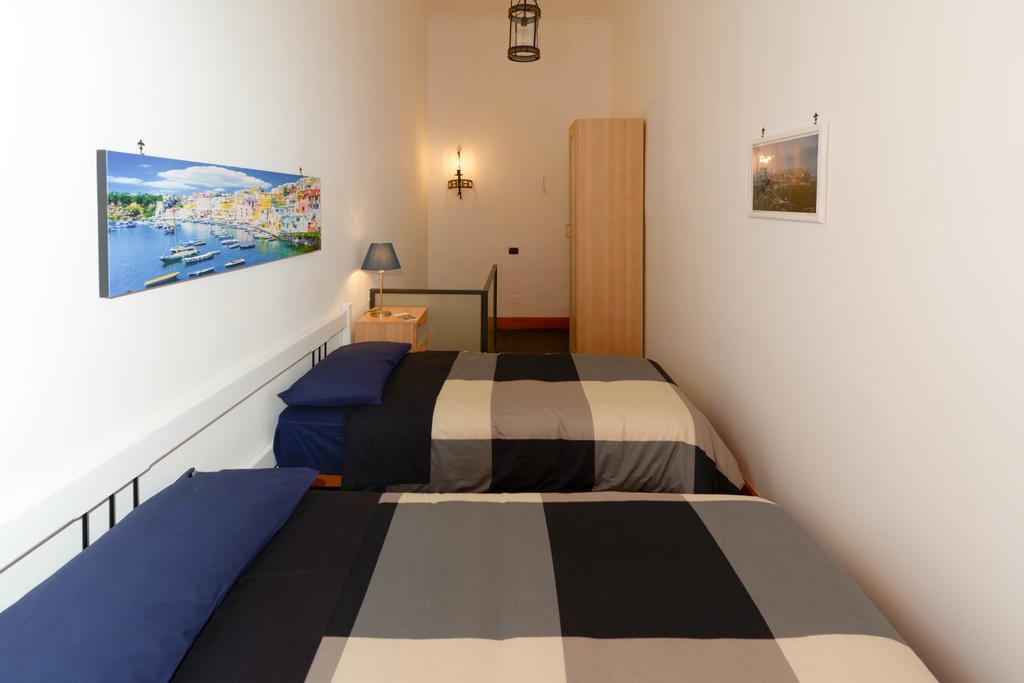 ナポリResidenza Santa Chiaraアパートメント エクステリア 写真