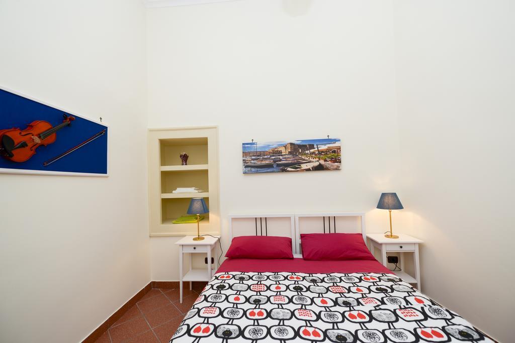 ナポリResidenza Santa Chiaraアパートメント エクステリア 写真