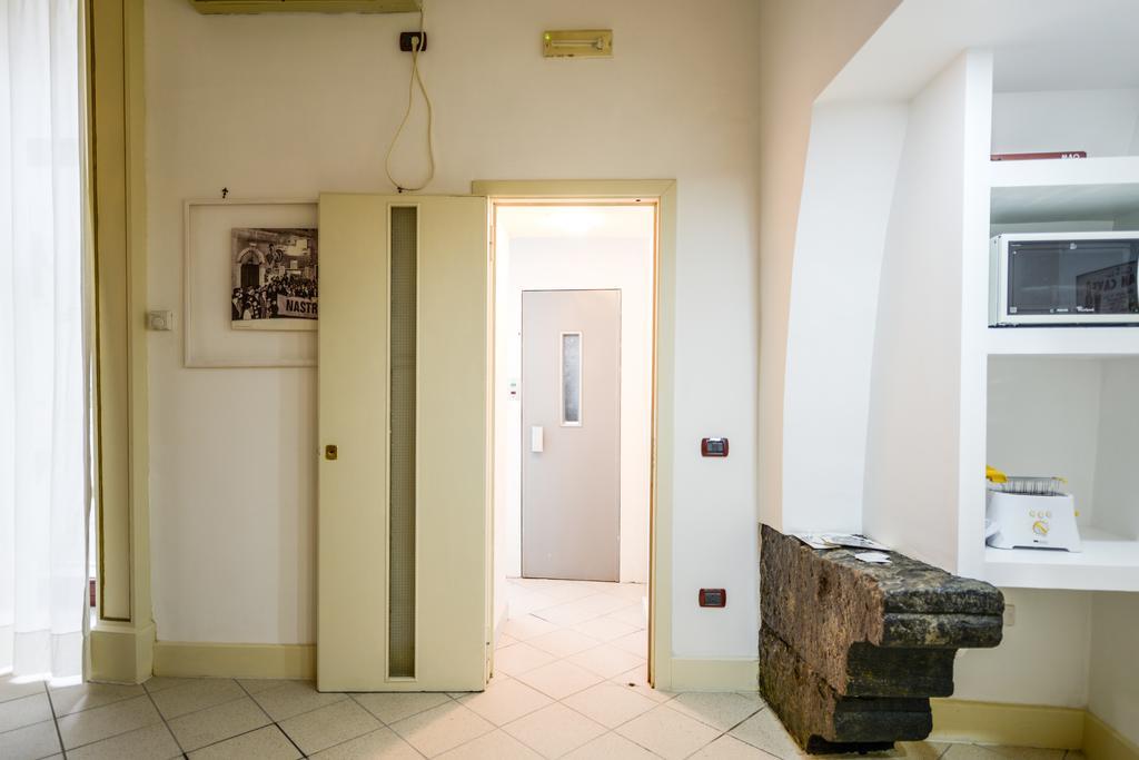 ナポリResidenza Santa Chiaraアパートメント エクステリア 写真