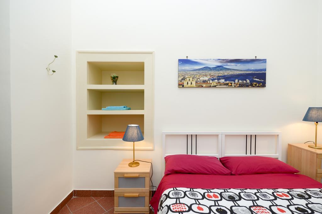 ナポリResidenza Santa Chiaraアパートメント エクステリア 写真